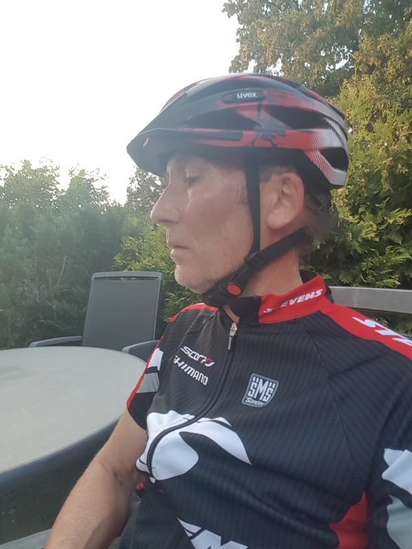 gezeichnet von den Radtourstrapazen