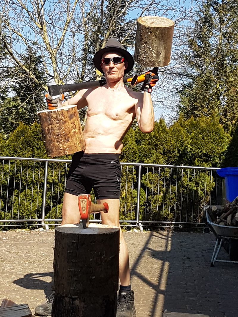 Biete VHS-Sicherheitskurse an!