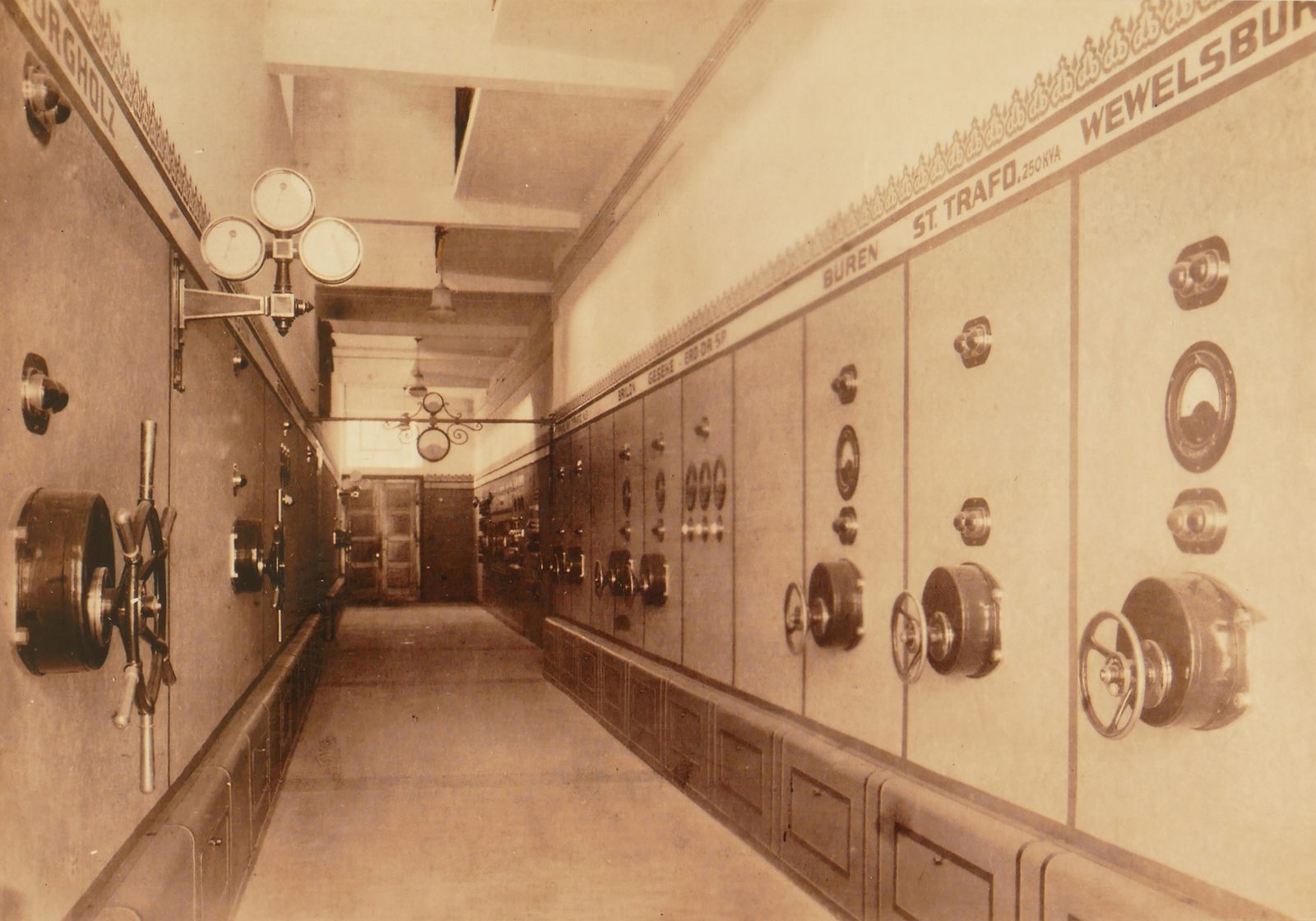 In der Elektrizitäts-Centrale am Eselsweg Ende der 1920er