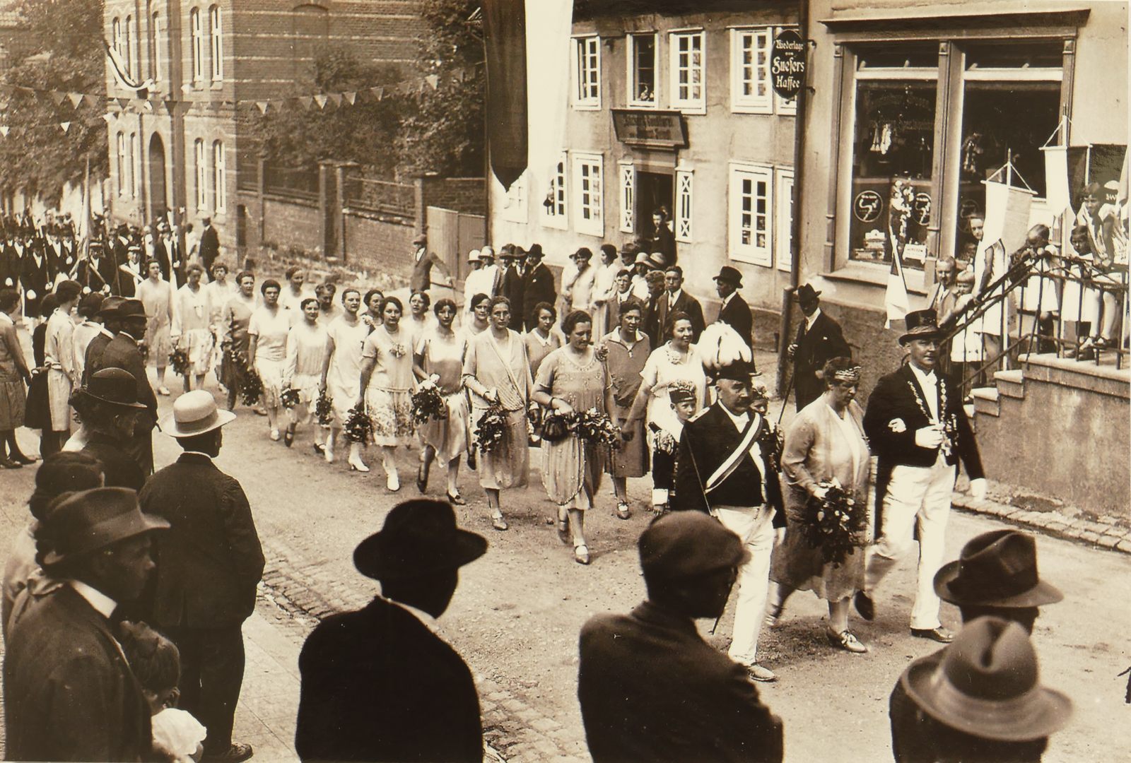 Königstraße: Schützenfest 1924 Sebastiöner
