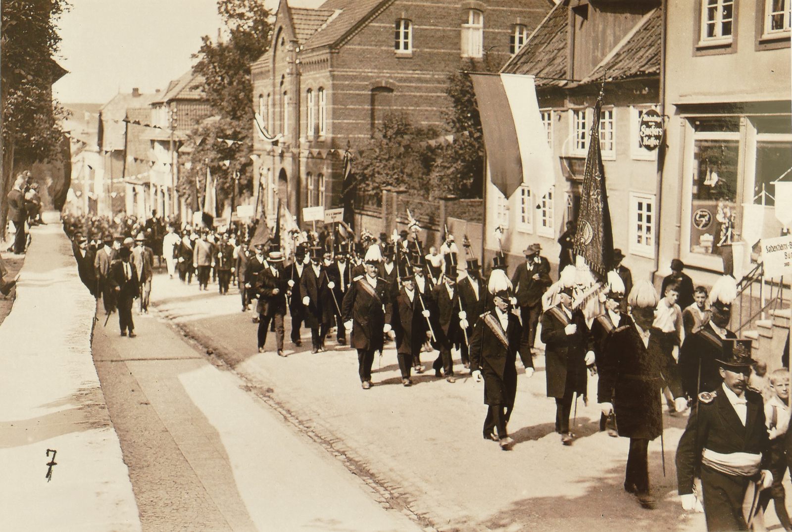 Königstraße: Schützenfest 1924 Sebastiöner
