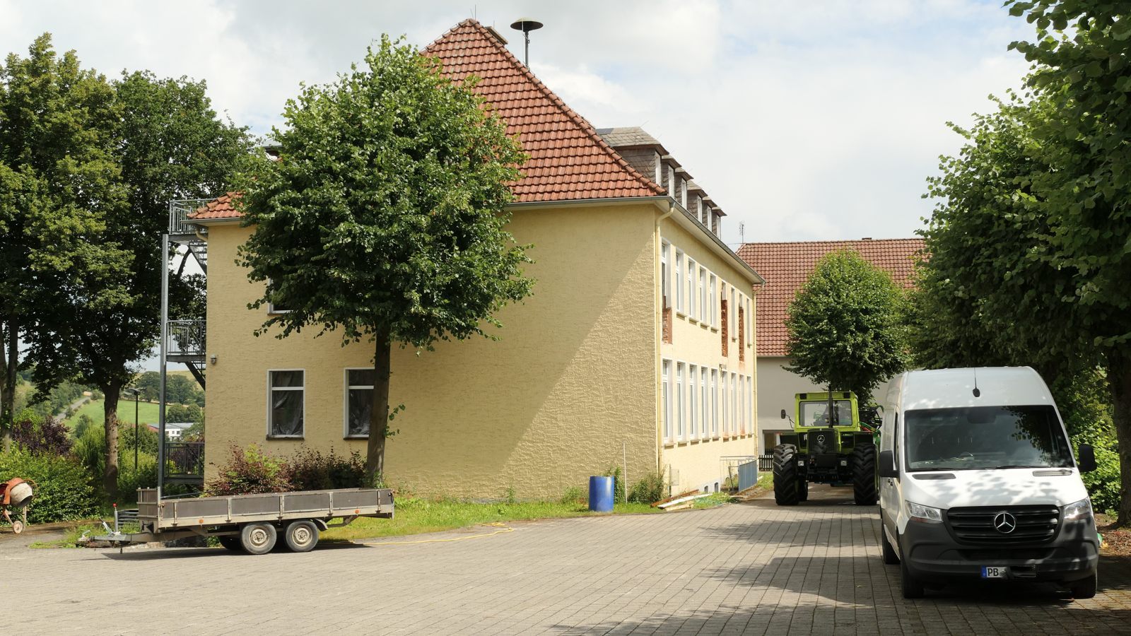Ehemalige Kath. Grundschule Siddinghausen/Weine