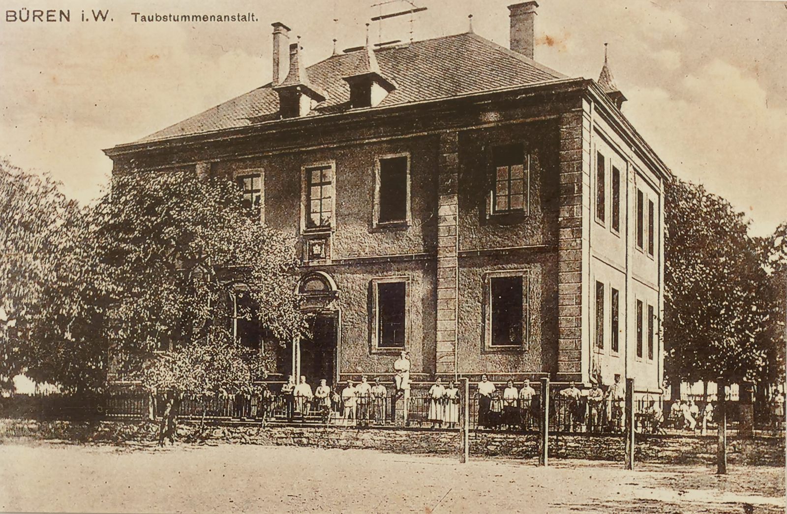 Taubstummenanstalt in den 1900ern