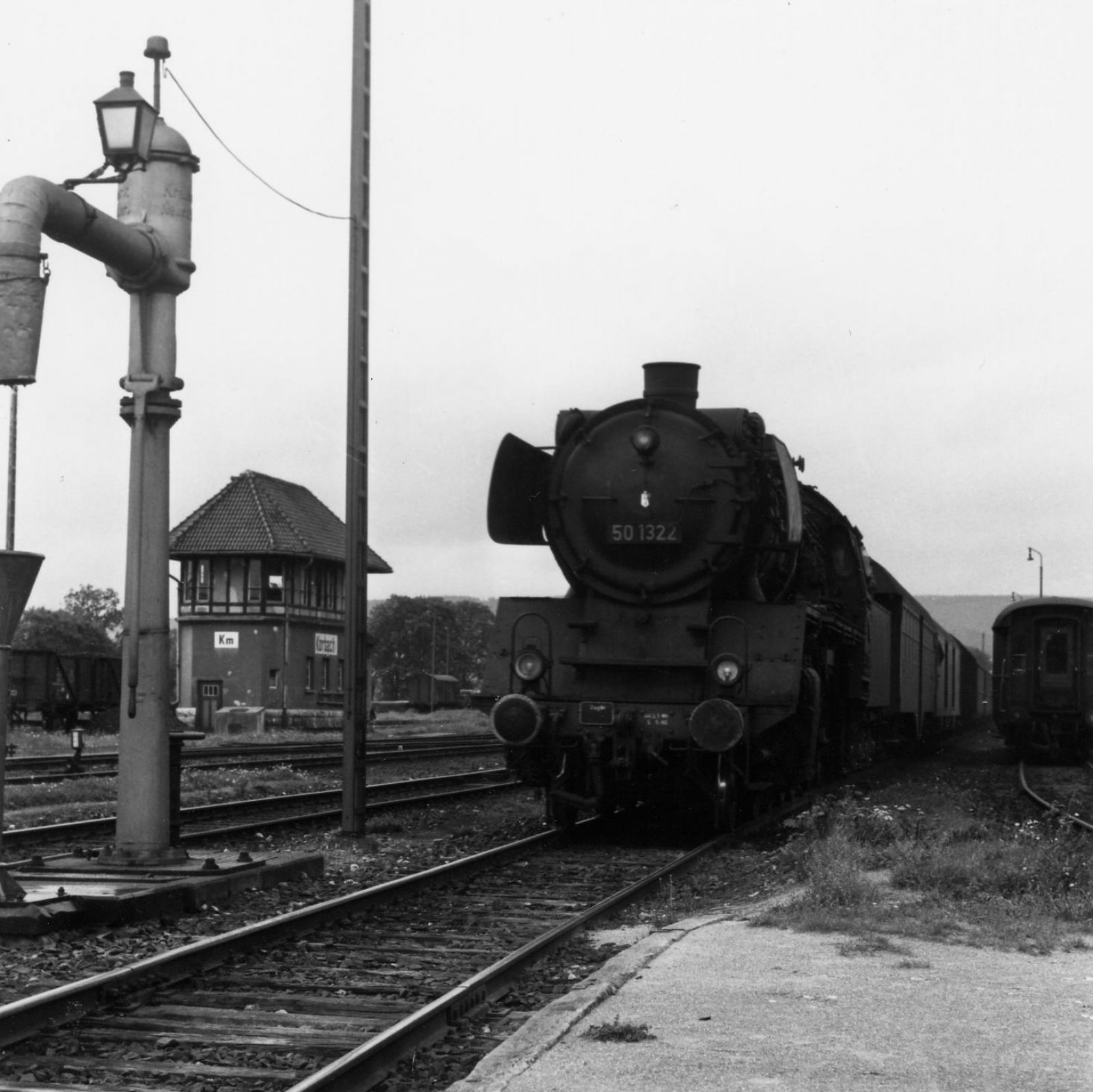 08 E452 196008 in Korbach einfahrend JAB