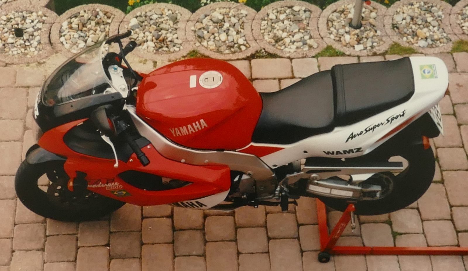 1996 FW und YZF1000_0