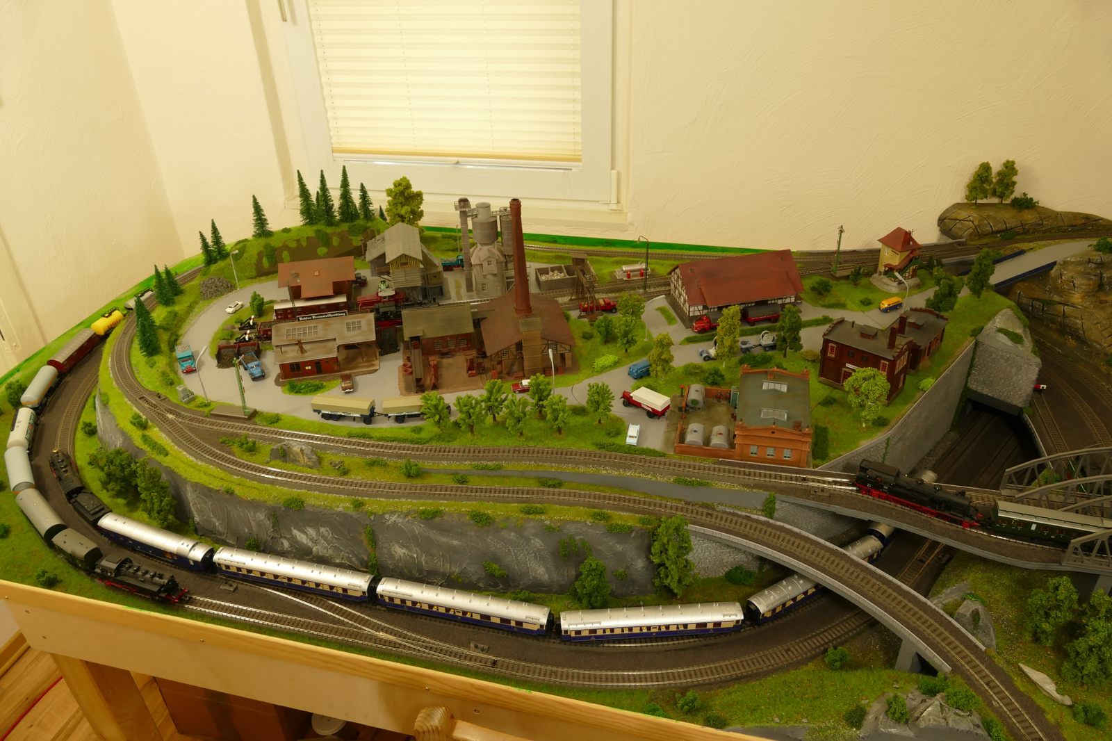 Das Gewerbegebiet in der Totalen