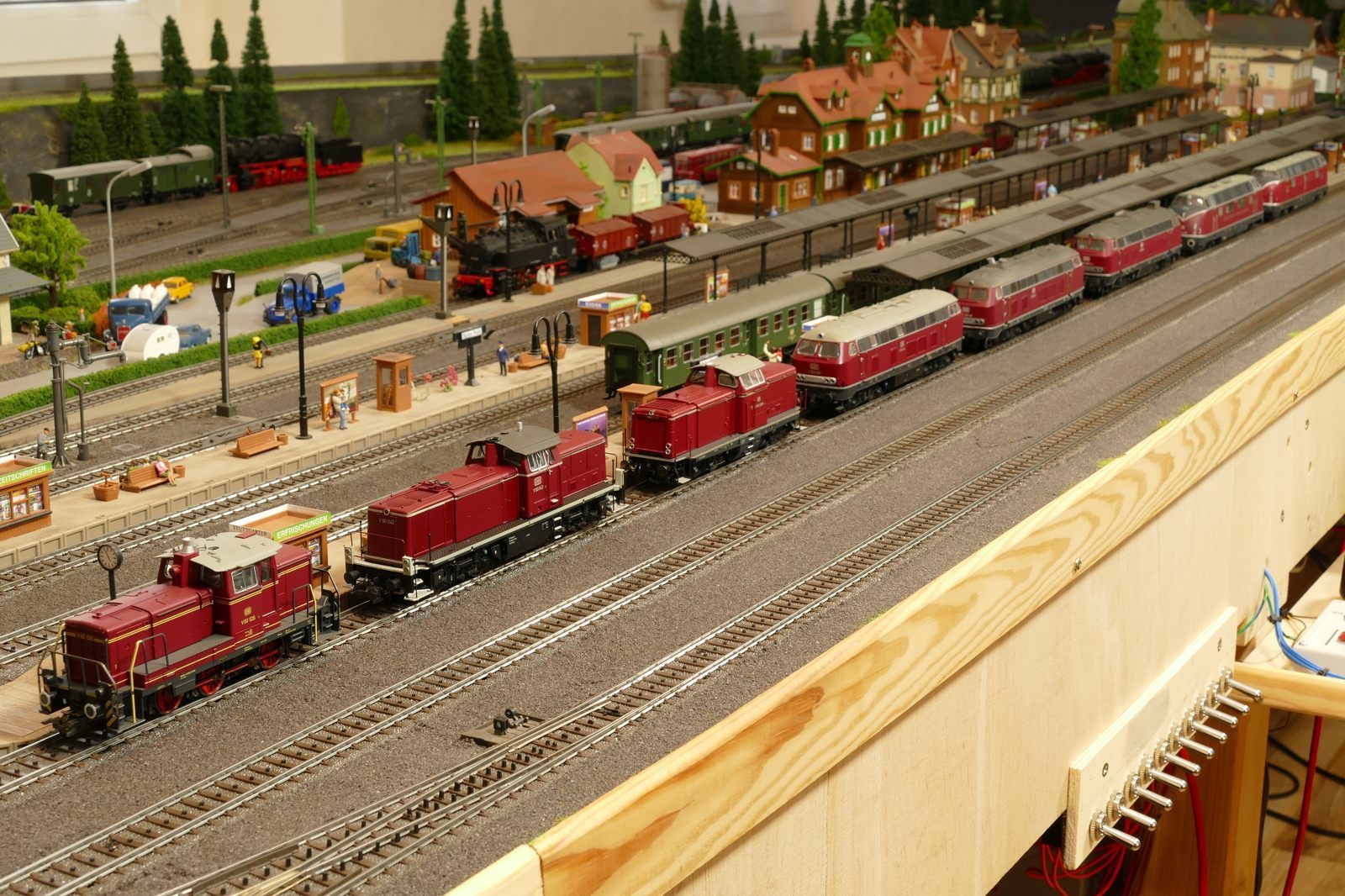 Die Familie hat sich versammelt, von V60 bis V200