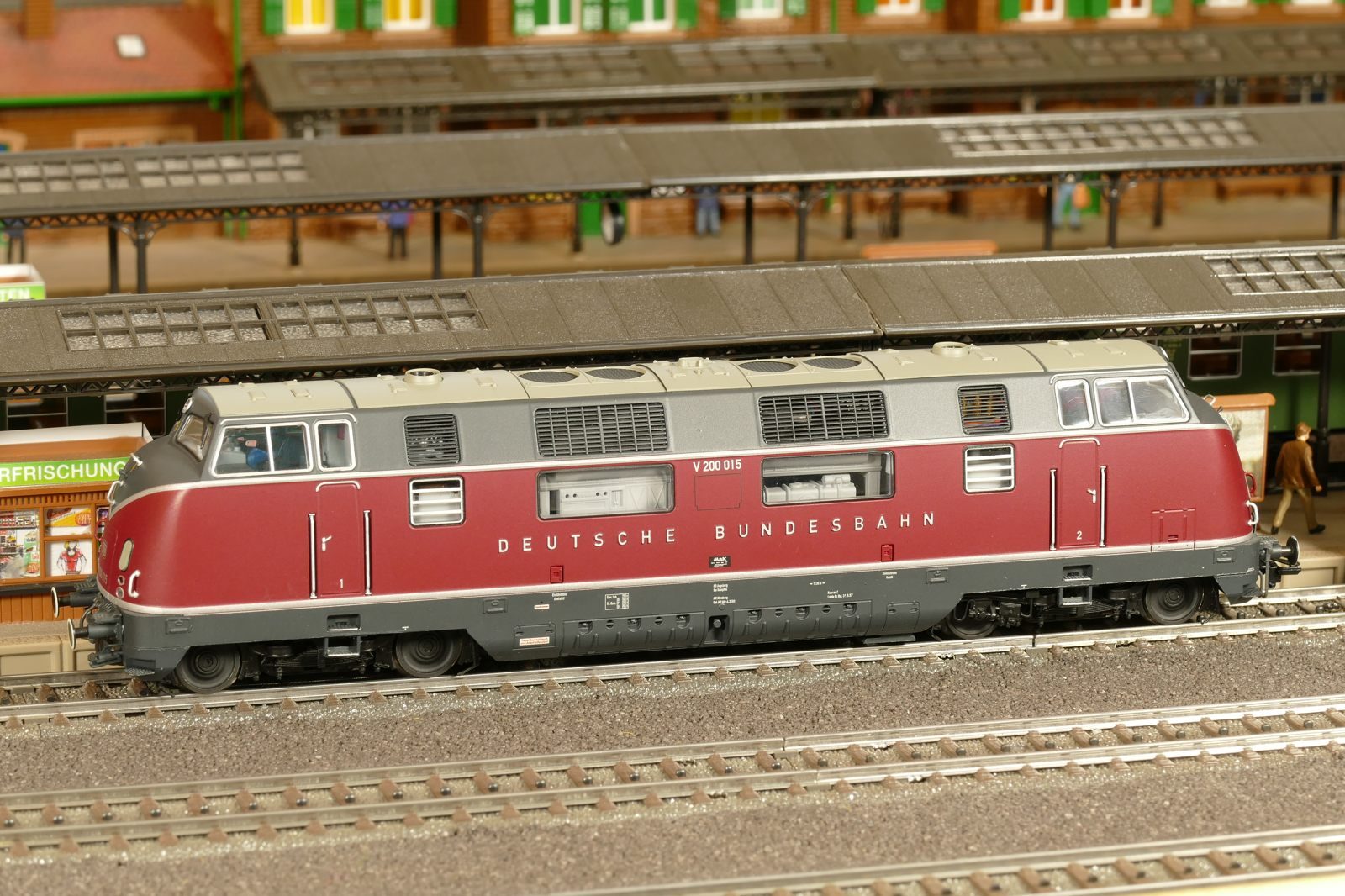 Die V200.0, immer wieder schön: 2200PS waren zu wenig.