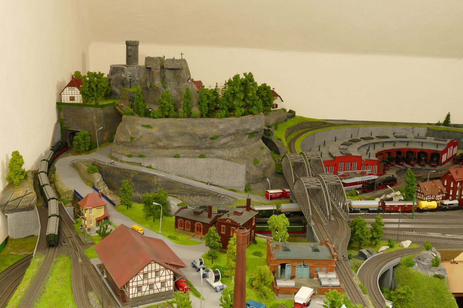 Blick von Westen auf den Berg