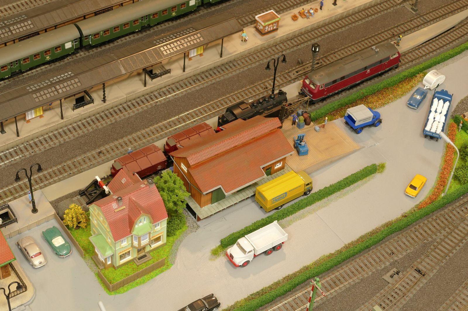 Güterabfertigung am Hbf