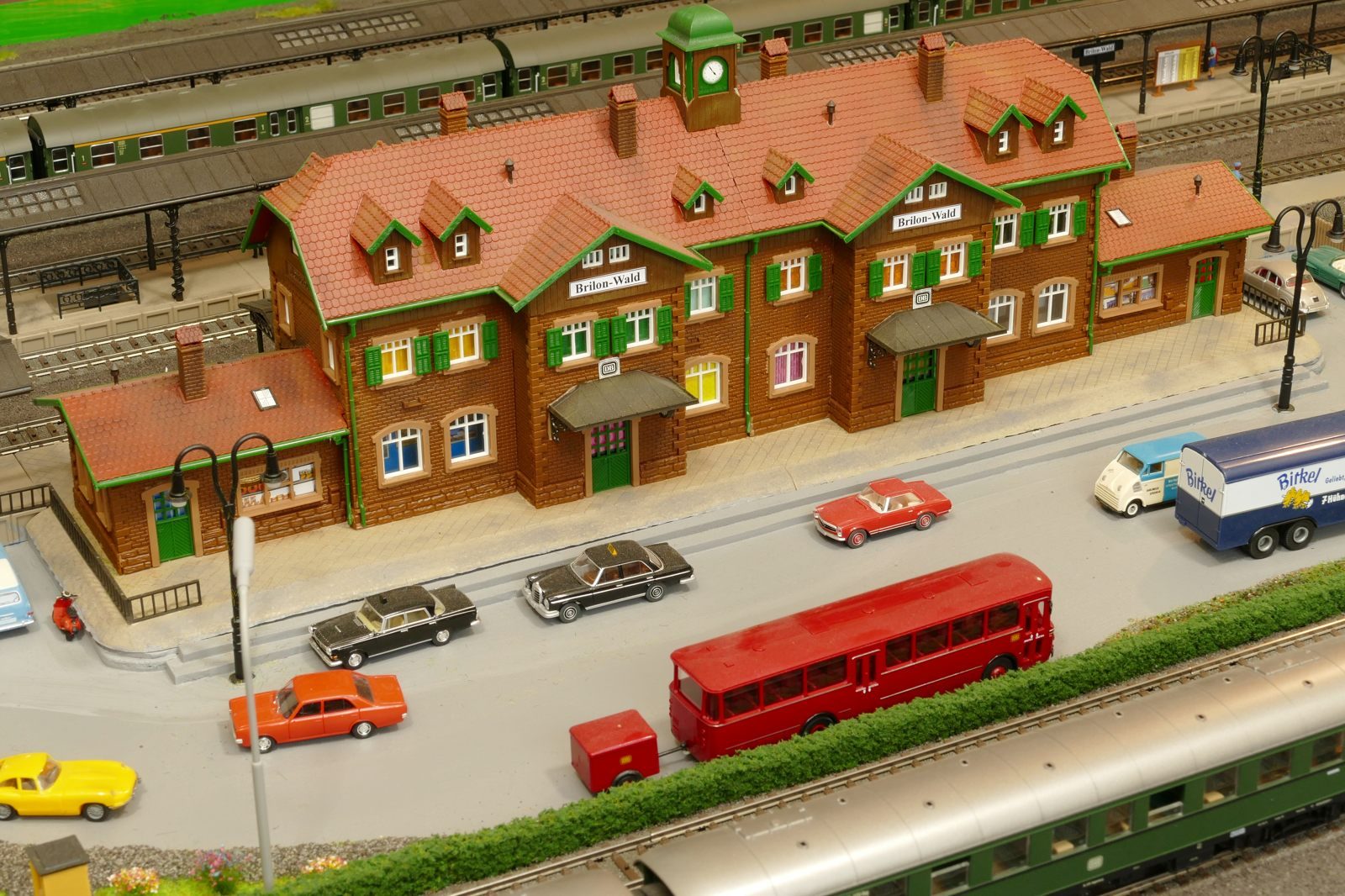 Hbf Brilon-Wald, Rückseite