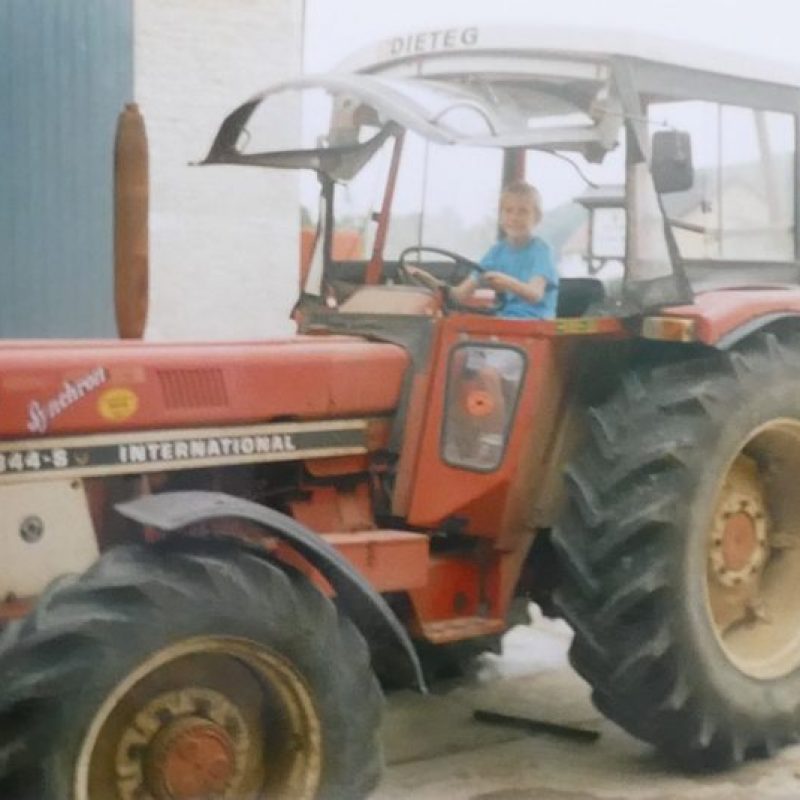 B10Chris