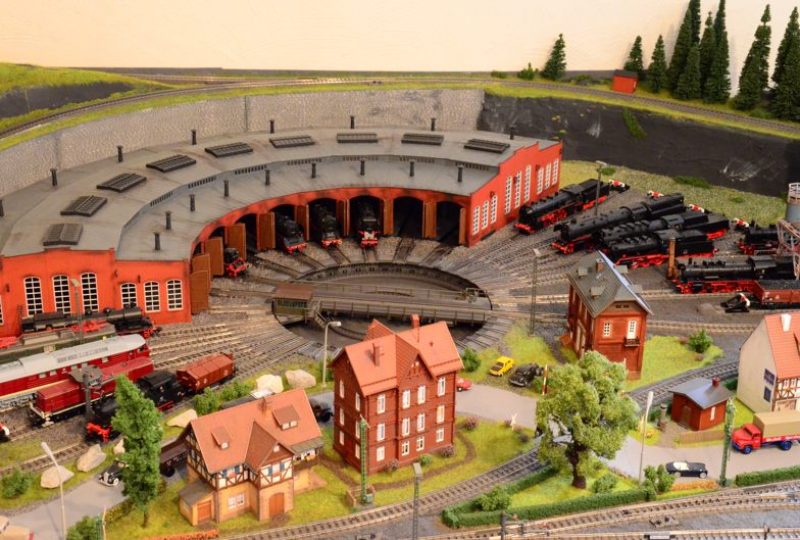 Bw: Lokschuppen, Drehscheibe