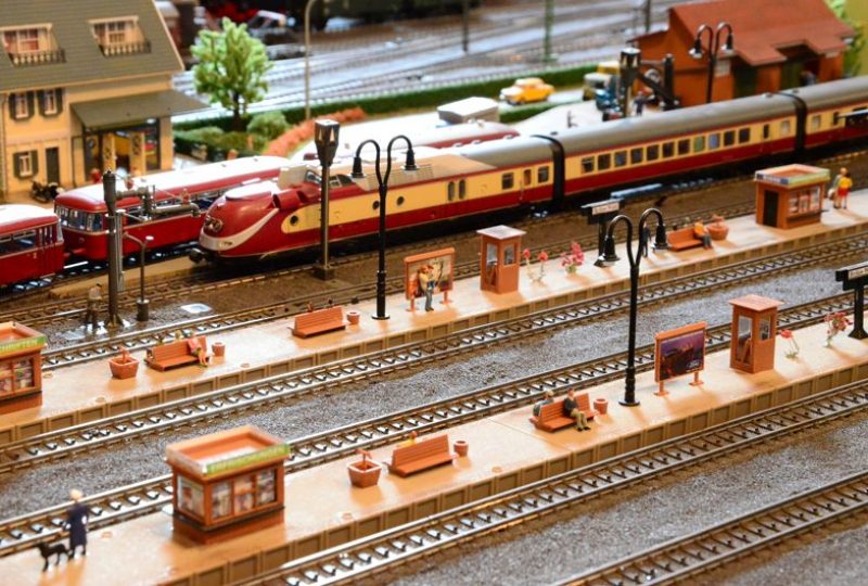 Hbf: BR 602 Gasturbinenzug