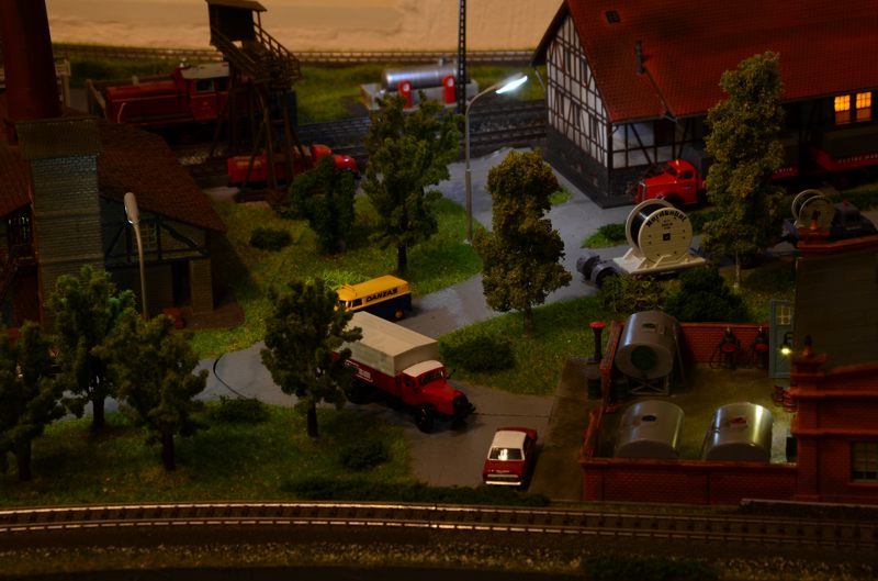 Nachts im Industriegebiet