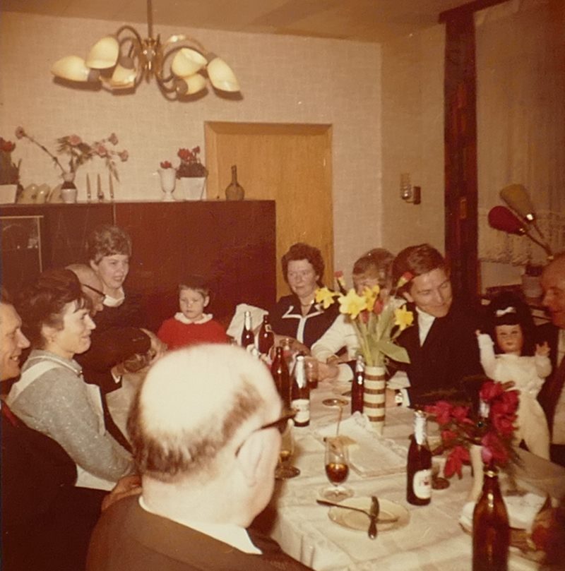 WH scan1028_31 1960er Omas Geburtstag